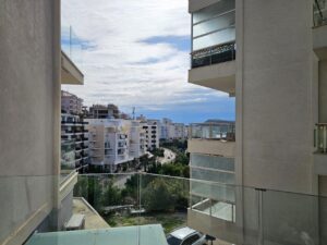 d9b0c63b 56e4 4f56 9ea6 9ec409845022