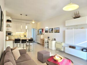 imgi 33 20251015 152700 1